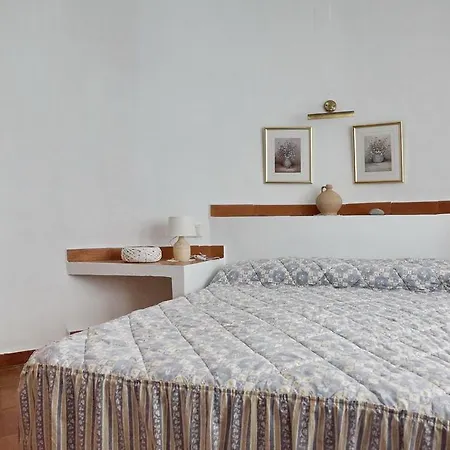 Adosado La Racona, Rotas De